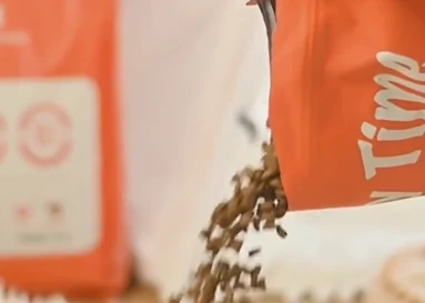 宠物食品赛道越卷越热,撬动企业战略咨询解析破局要义 · 相关配图