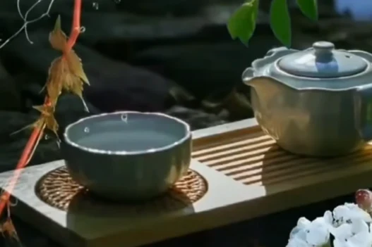 中国茶企为何难突破30亿?撬动企业战略咨询分享拐点密码 · 相关配图