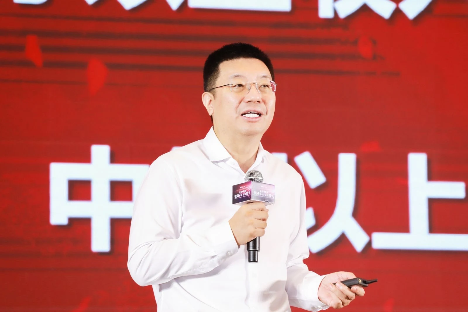 定位咨询新案例：“奶霸”光明乳业引领健康新风尚
