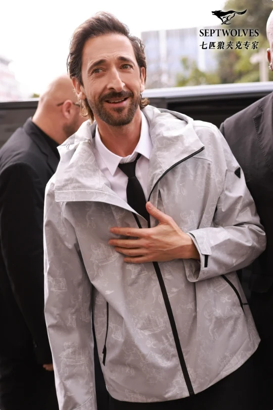 e7fa30d07878d78ca20e8d103a444f8d.png 640.png